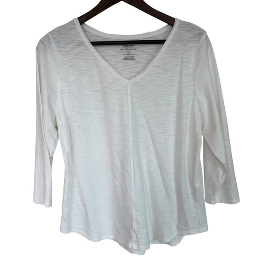Chico's White The Ultimate Tee V-Neck 3/4 sleeve T-shirt - Size 2 / Large
